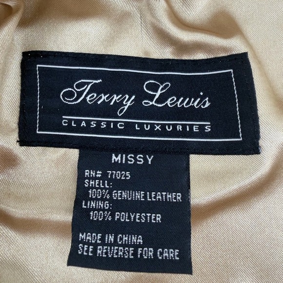 Terry Lewis Tan Suede Leather Fringe Poncho Cape Toggle Button Missy - Picture 2 of 8